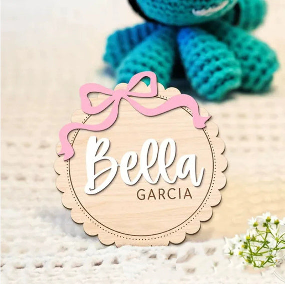 Wooden Baby Welcome Sign – Personalized Nursery Decor in Two Sizes