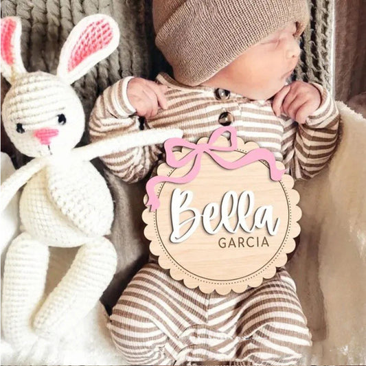 Wooden Baby Welcome Sign – Personalized Nursery Decor in Two Sizes